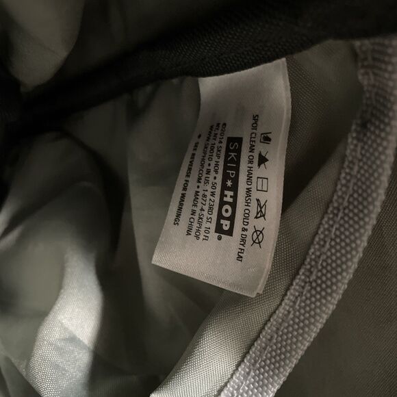 Skip Hop Duo Double Signature Diaper Bag Messenger Tote Gray Chevron 16x15x3.5" - Picture 8 of 8